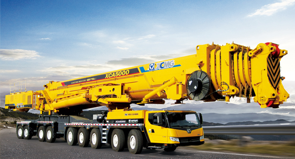 m6米乐App成功研制全球最大吨位、技术含量最高的XCA5000全地面起重机